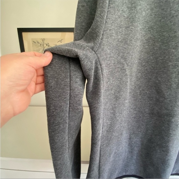 Reebok Mens Top - Picture 14 of 14